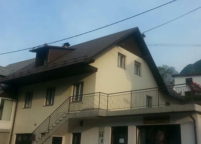 Apartma Center
